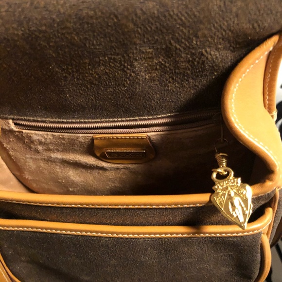 Authentic Gucci Crossbody bag VINTAGE - Picture 2 of 6